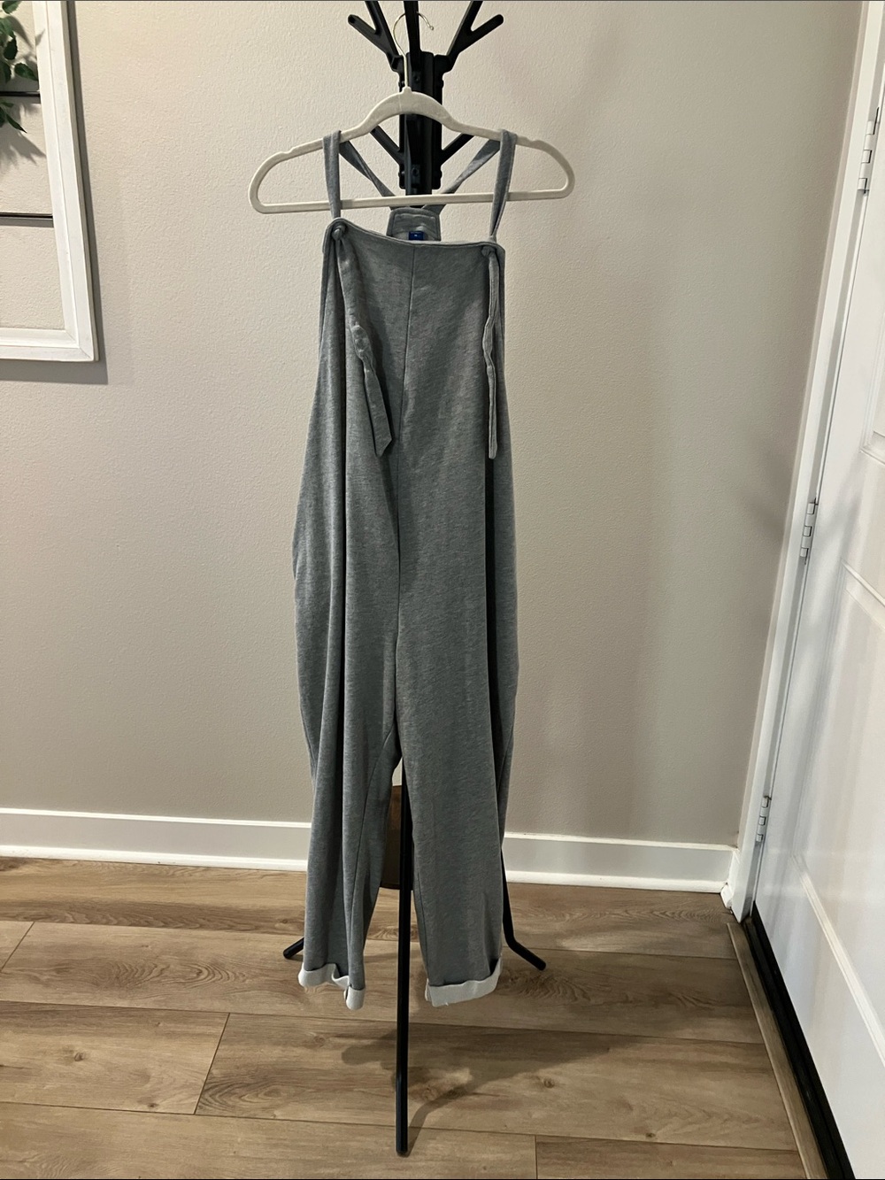 Old Navy knotted  Overalls with Adjustable Straps grey fleece fabric - Picture 2 of 6